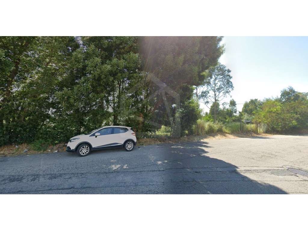 Terreno Urbano em Santa Maria da Feira - Grande imagem: 4/6