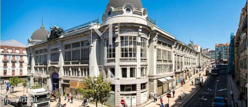 Loja em edifício Histórico na Rua Fernandes Tomás com licença de utili - Grande imagem: 4/6