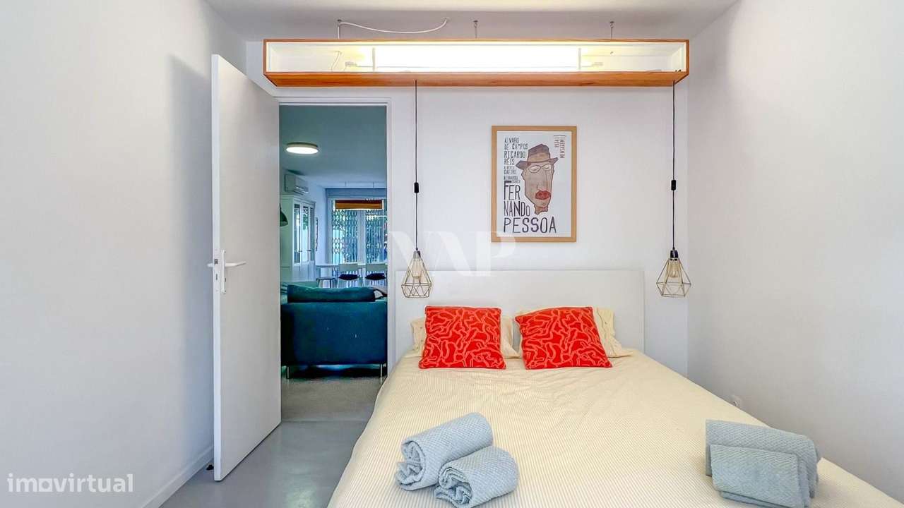 Apartamento com 2 Quartos, Terraço Privado e Estacionamento na Marina - Grande imagem: 4/15