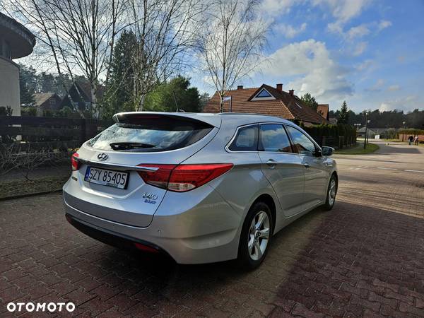 Hyundai i40 i40cw 1.7 CRDi blue Style - 3