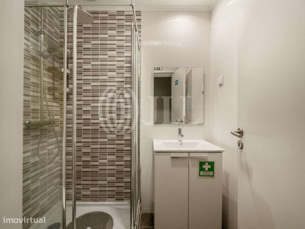 Apartamento T6 com rentabilidade, em Lisboa - Grande imagem: 5/16