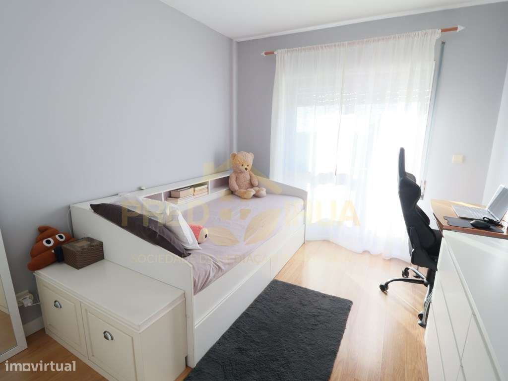 Apartamento T2 S. Félix da Marinha em condominio fechado-8