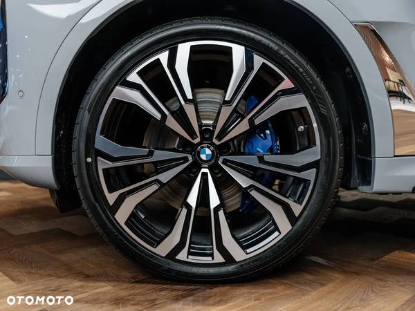 BMW X7 M60i xDrive mHEV sport - 3