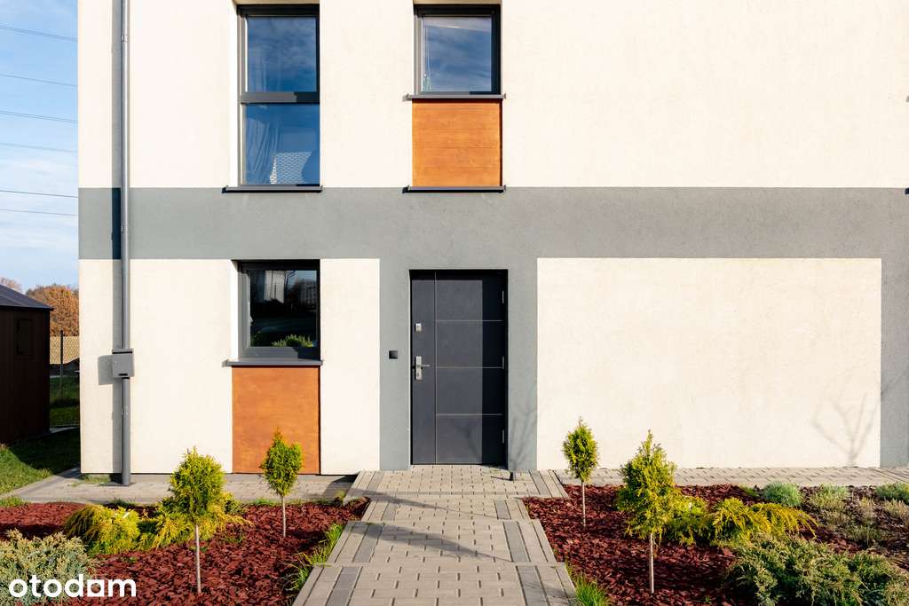 Nowoczesny dom w idealnej lokalizacji!-12