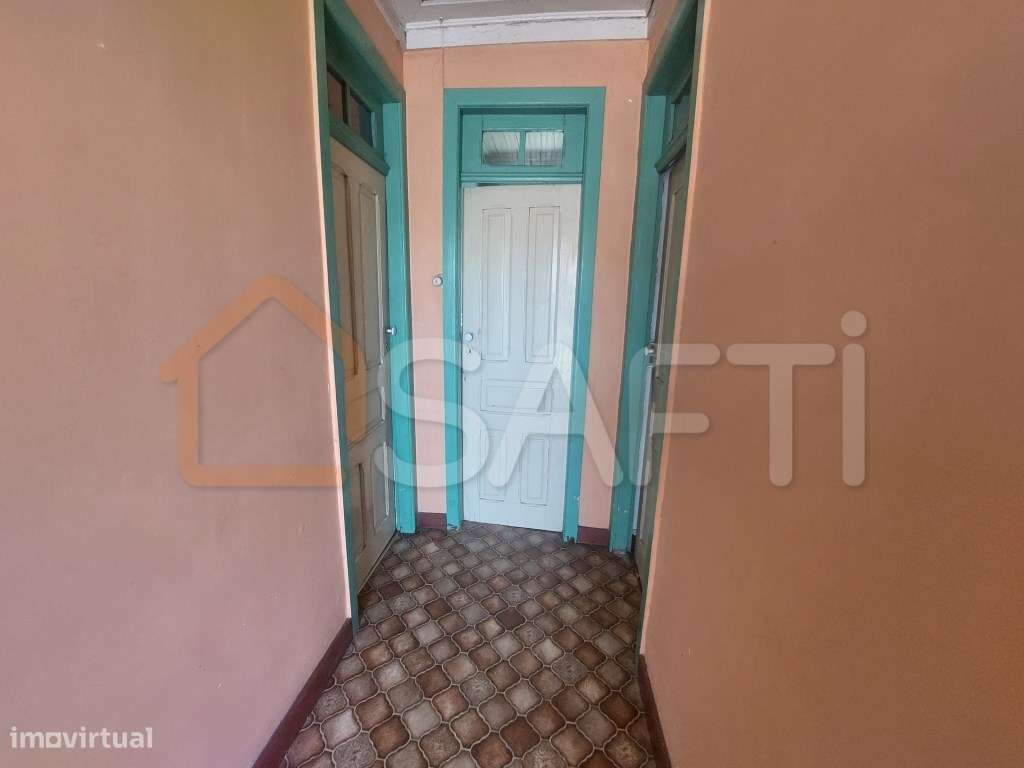 Moradia T2 muito próxima da Vila de Melgaço - Grande imagem: 5/18