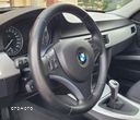 BMW Seria 3 316d - 15