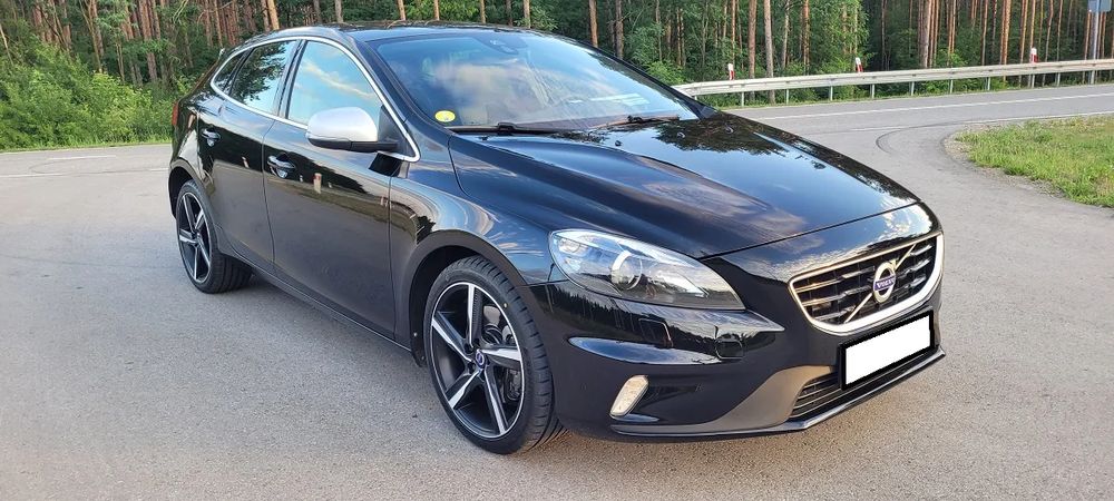 Volvo V40 I D4 RDesign 2016