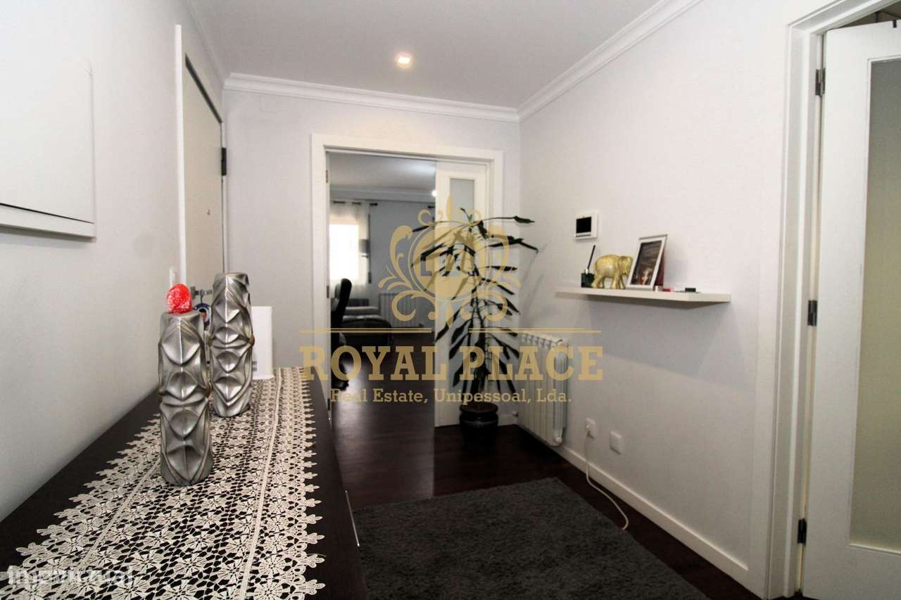 Apartamento T2 Urbanização Vila Areal - como NOVO-7