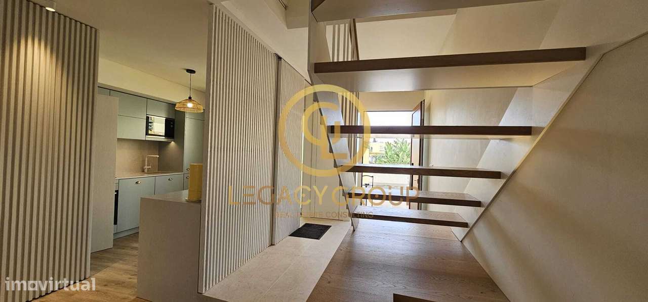 Apartamento Duplex T3 Renovado em Vilamoura-11