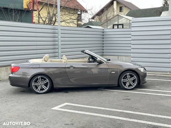 BMW Seria 3 320d Cabriolet - 7