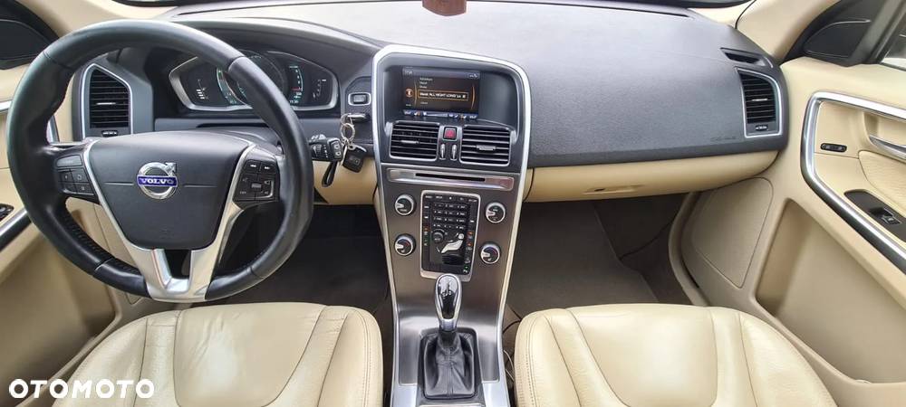 Volvo XC 60 D5 AWD Summum - 12