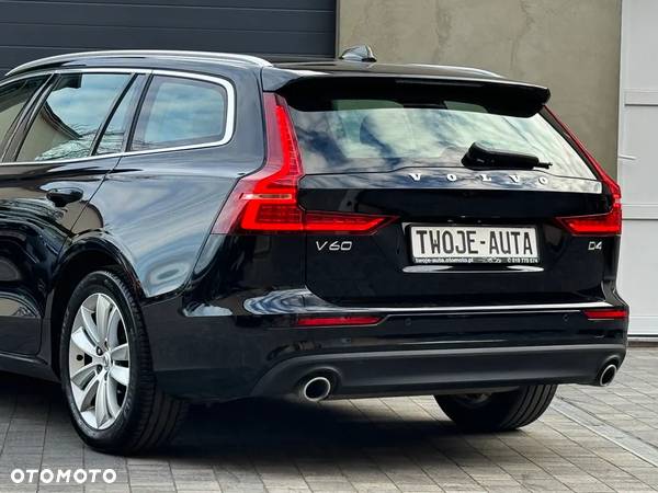 Volvo V60 D4 Geartronic Momentum - 20