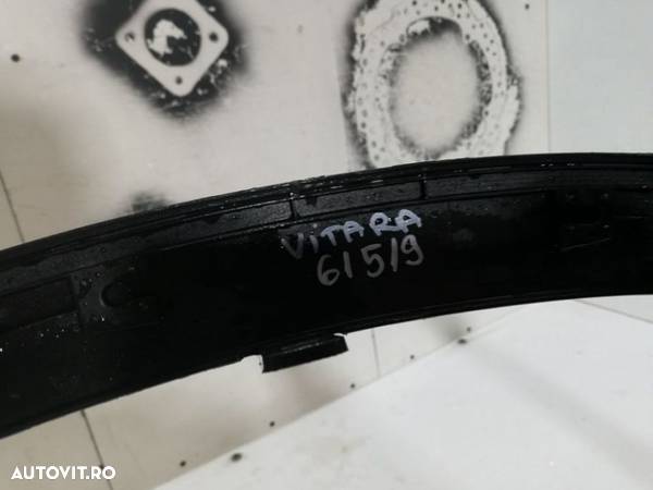 Bandou aripa stanga fata Suzuki Vitara An 2015 2016 2017 2018 cod 77221-54P0 - 2