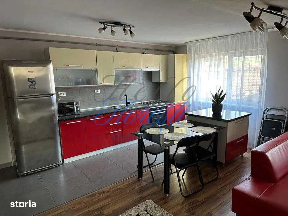 Inchiriere apartament 3 camere ,90 mp cu parcare,Floresti - Imagine principală: 3/6
