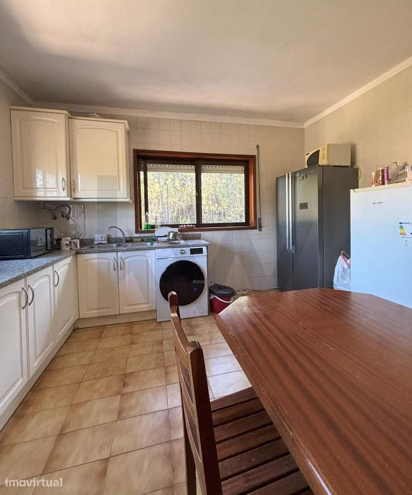 Apartamento T3 com localização privilegiada em Santa Maria da Feira-6