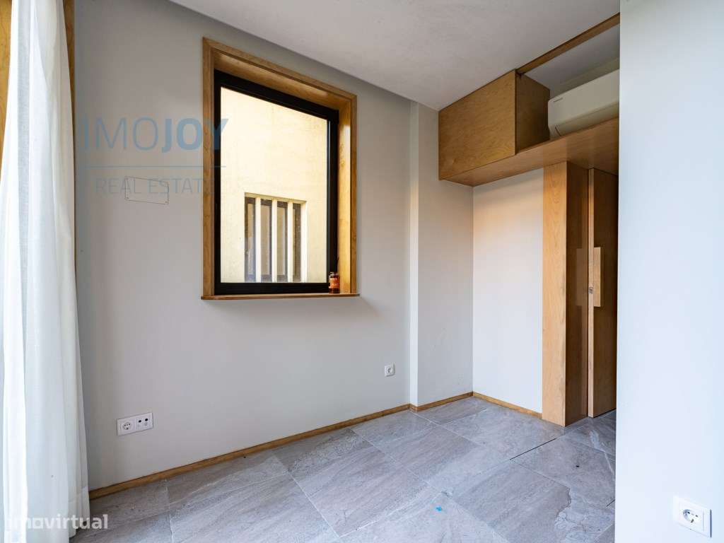Apartamento T1 para Venda na Rua Miguel Bombarda no Porto-3