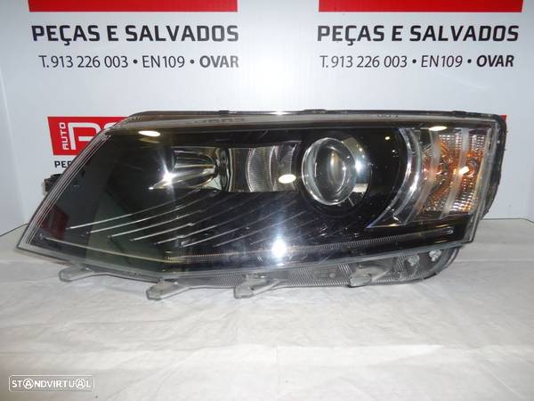 Farol skoda Octavia - 2