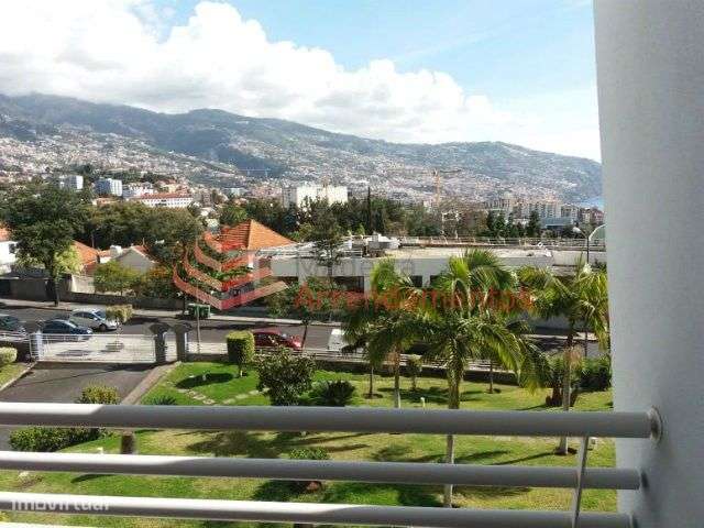 Apartamento T2 nos Barreiros - Grande imagem: 3/17