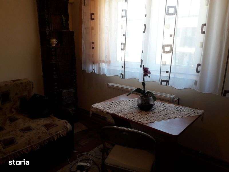 Apartament 3 camere de vanzare - Imagine principală: 5/7