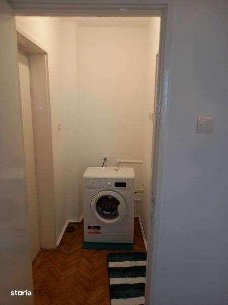 Vand apartament zona centrala - Imagine principală: 5/8