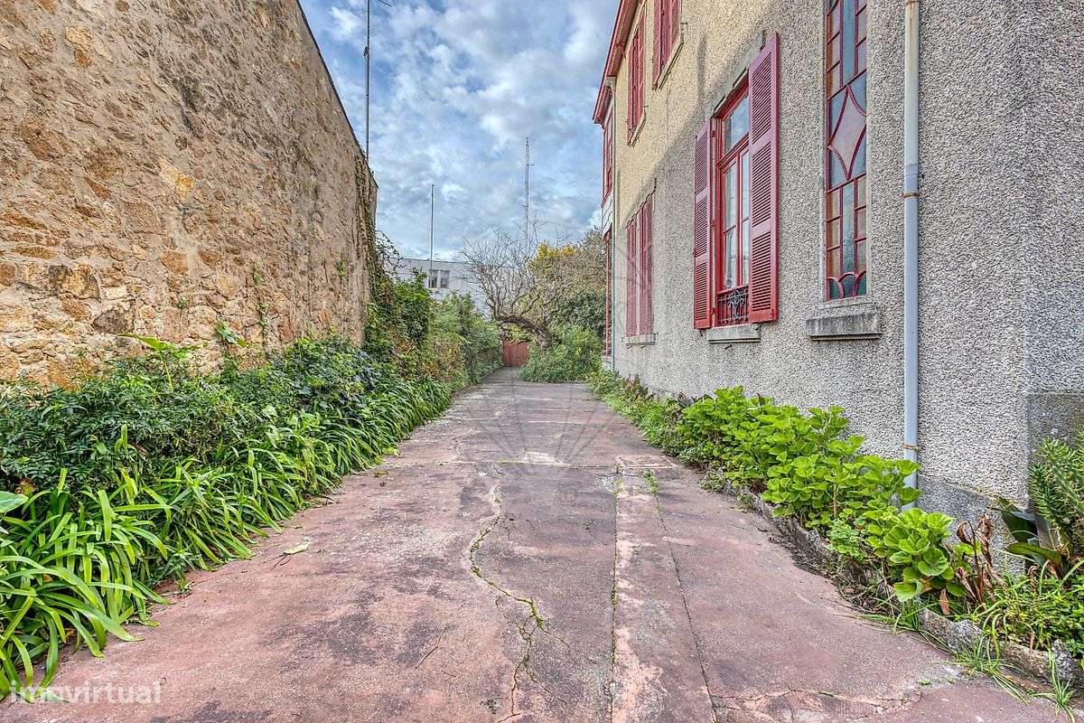 Moradia T9 para venda - Grande imagem: 2/47