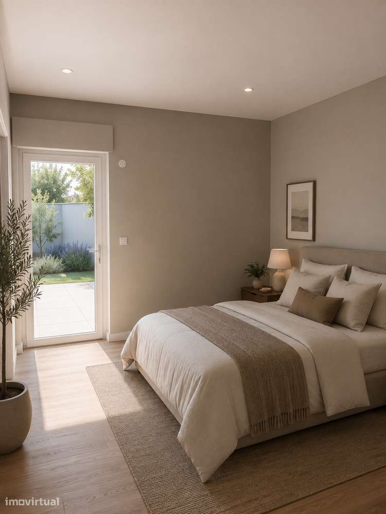 Moradia T2 com 180 m² de Espaço Exterior e Piscina-24