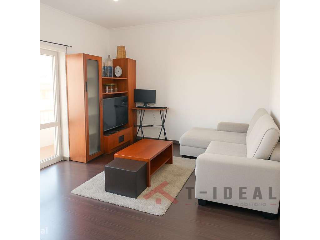 Apartamento T3 remodelado, na Lourinhã - Grande imagem: 4/23