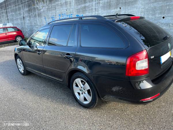 Skoda Octavia Break 1.6 TDi Elegance - 9