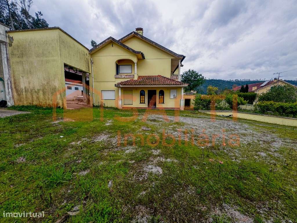 Oportunidade Única: Propriedade Mista com 3420 m2 em Caldelas - Lei... - Grande imagem: 2/33