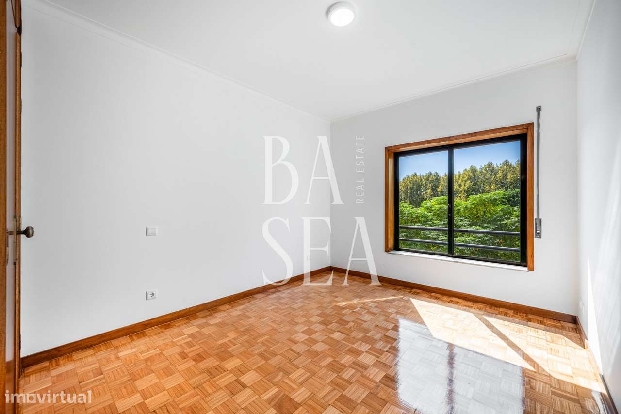 Apartamento T3 com garagem box em São José de São Lázaro Braga-14