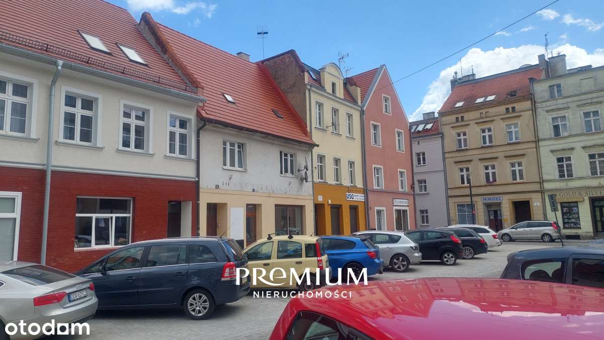 Kamienica ze sklepem, Plac Starozamowy Oława-0