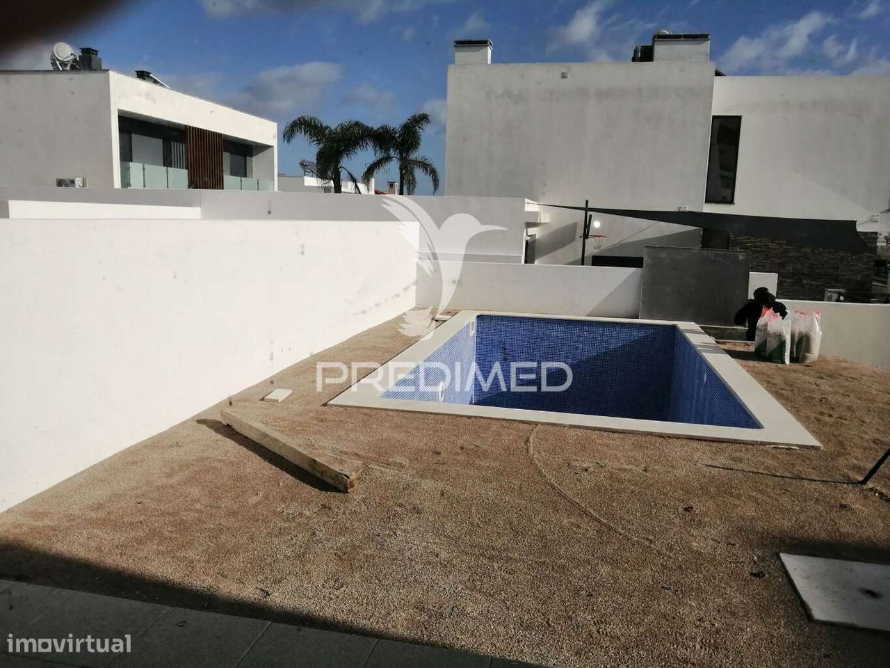 Moradia T4 Com Piscina - Grande imagem: 4/12