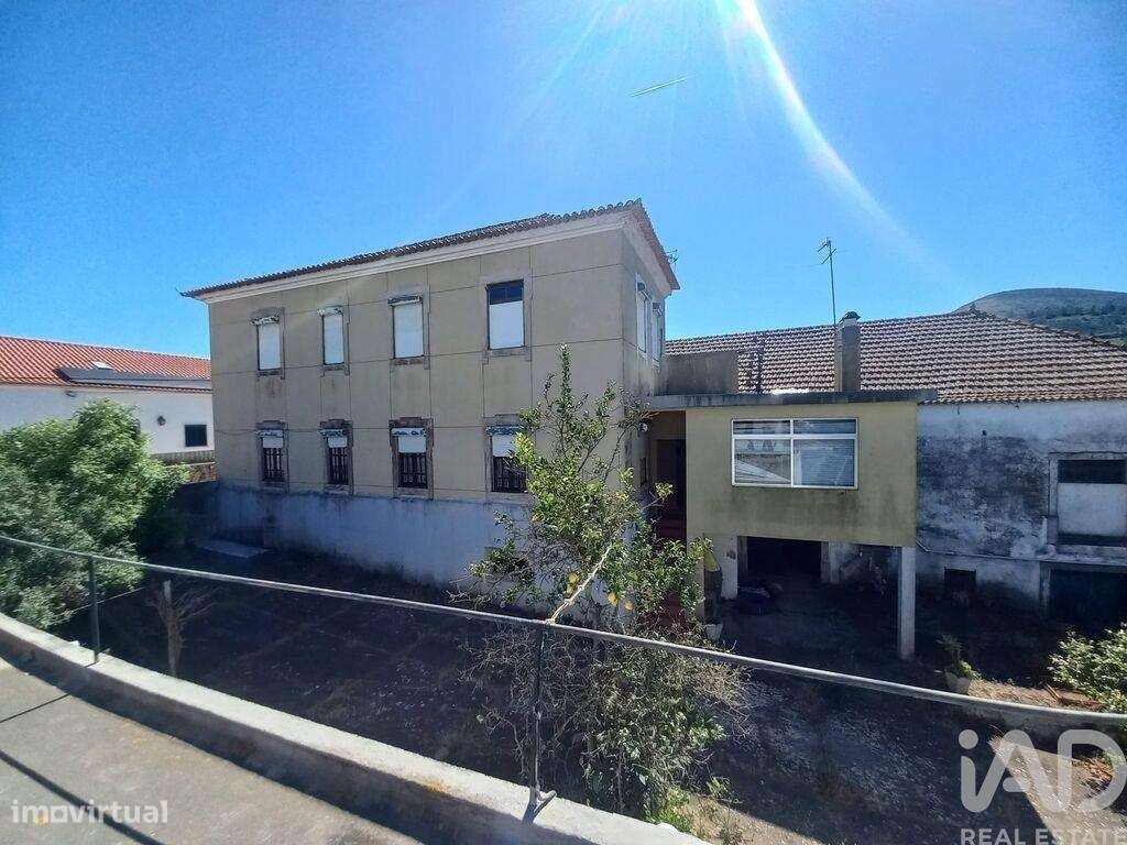 Casa tradicional T6 em Vilar de 508,00 m2 - Grande imagem: 4/30