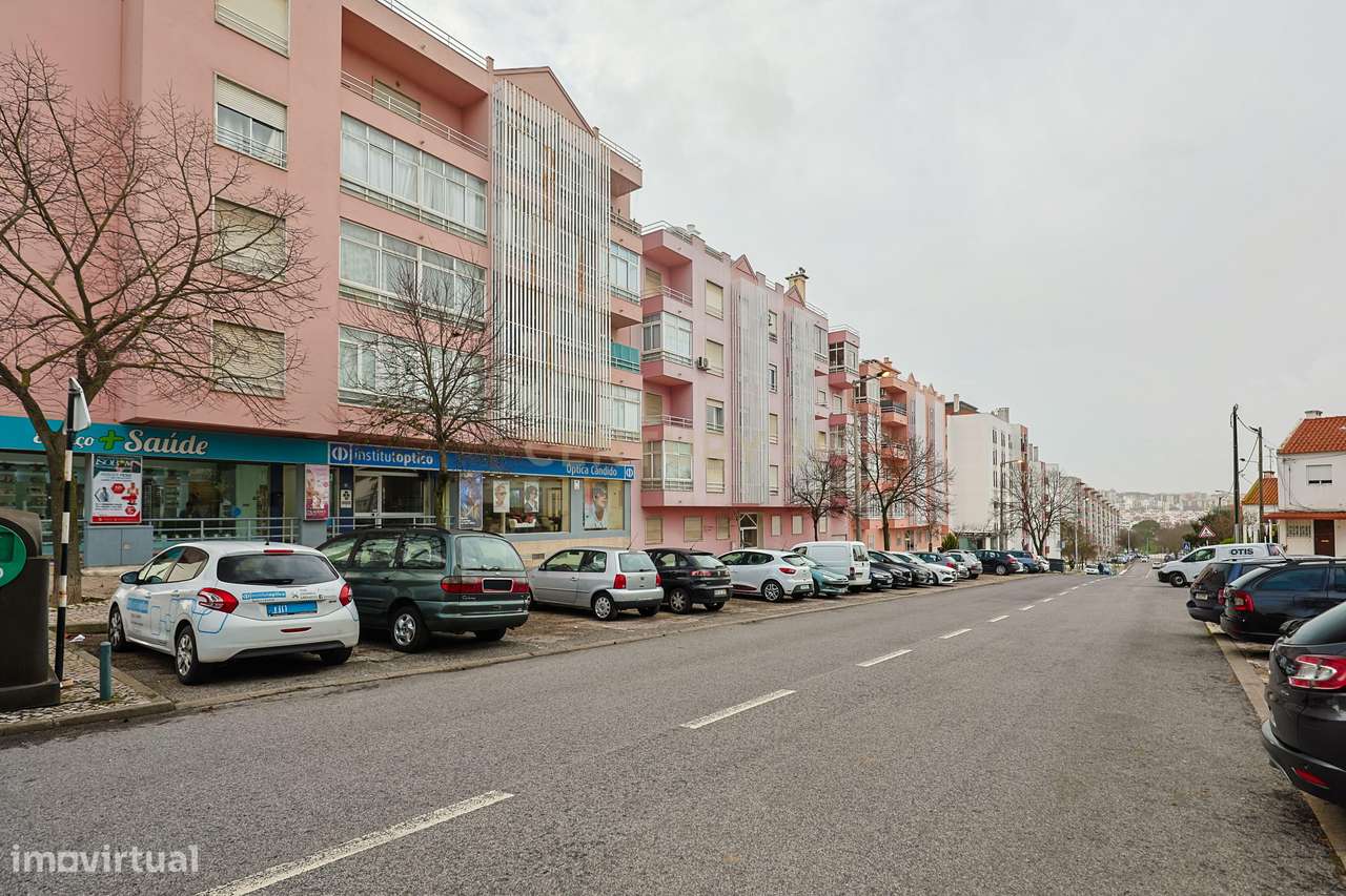 11 Lojas à Venda em bloco | 326 m²-16