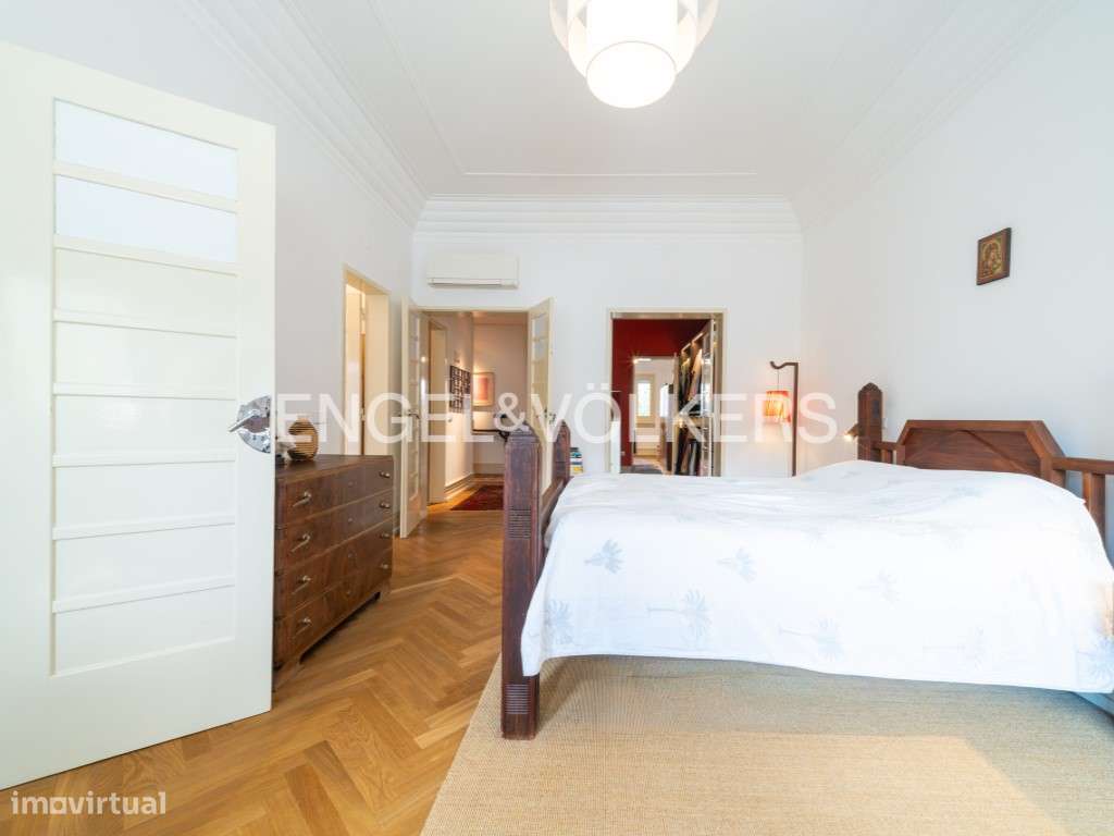 Apartamento T3+1 com Terraço Ajardinado na Avenida da Liberdade-19