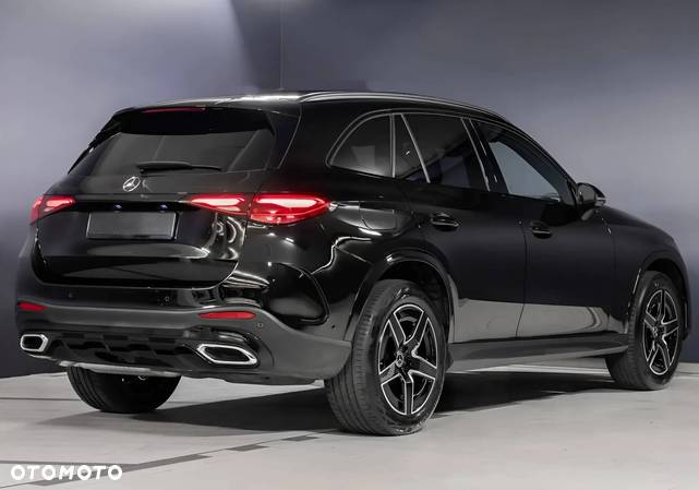 Mercedes-Benz GLC 220 d 4-Matic AMG Line - 3