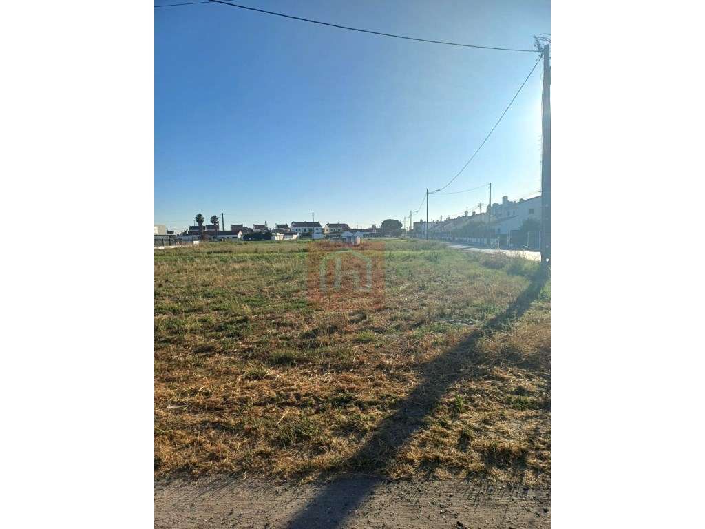 Terreno Urbano com 8.254 no Alto Estanqueiro, Jardia-6