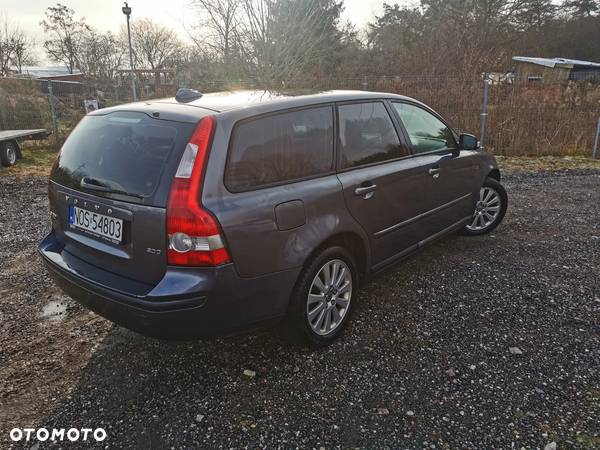 Volvo V50 2.0D Momentum - 5