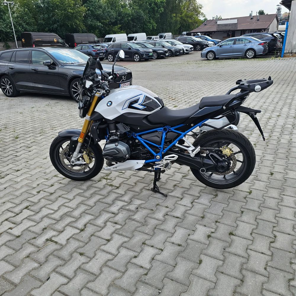 bmw r