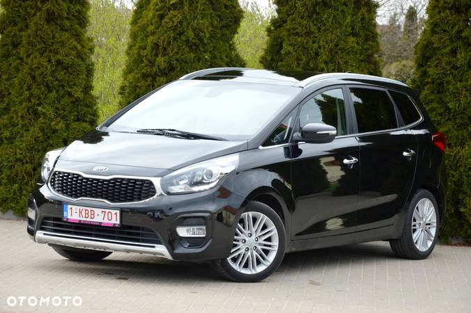 Kia Carens 1.7 CRDi XL 7os - 24