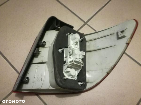 MERCEDES W245 A245 245 LAMPA TYLNA TYL LEWA - 4