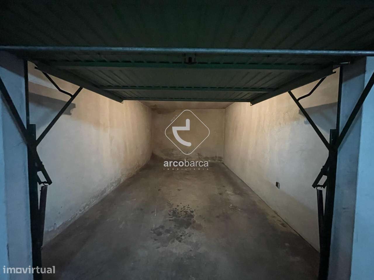 Apartamento T2 no centro da vila de Arcos de Valdevez-17