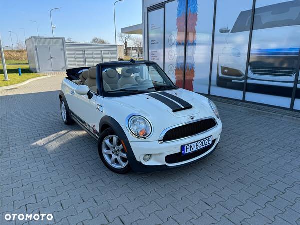 MINI Cooper S Cabrio - 1