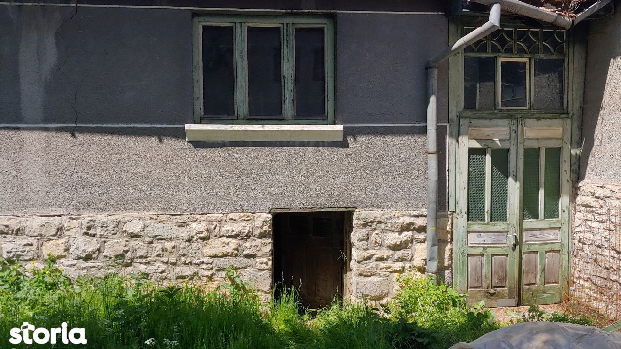 1 Camera Casa De Vanzare Cluj Judet Inucu 5671130 Www Storia Ro