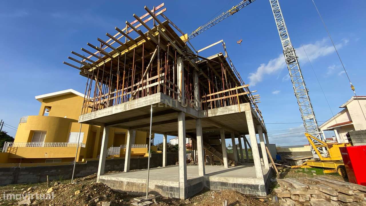 MORADIA CONTEMPORÂNEA T4 NOVA | VISTA ABERTA PARA O CASTELO | TOMAR - Grande imagem: 5/30