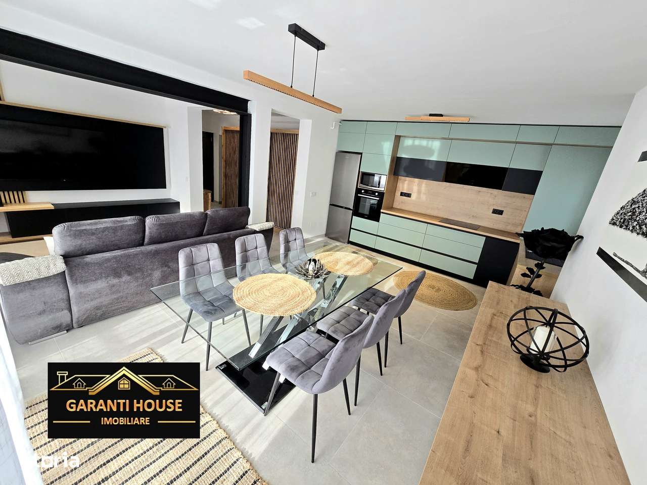 Prima inchiriere, apartament 2 camere, 76 mpc, mobilat, parcare, 450€ - Imagine principală: 1/10