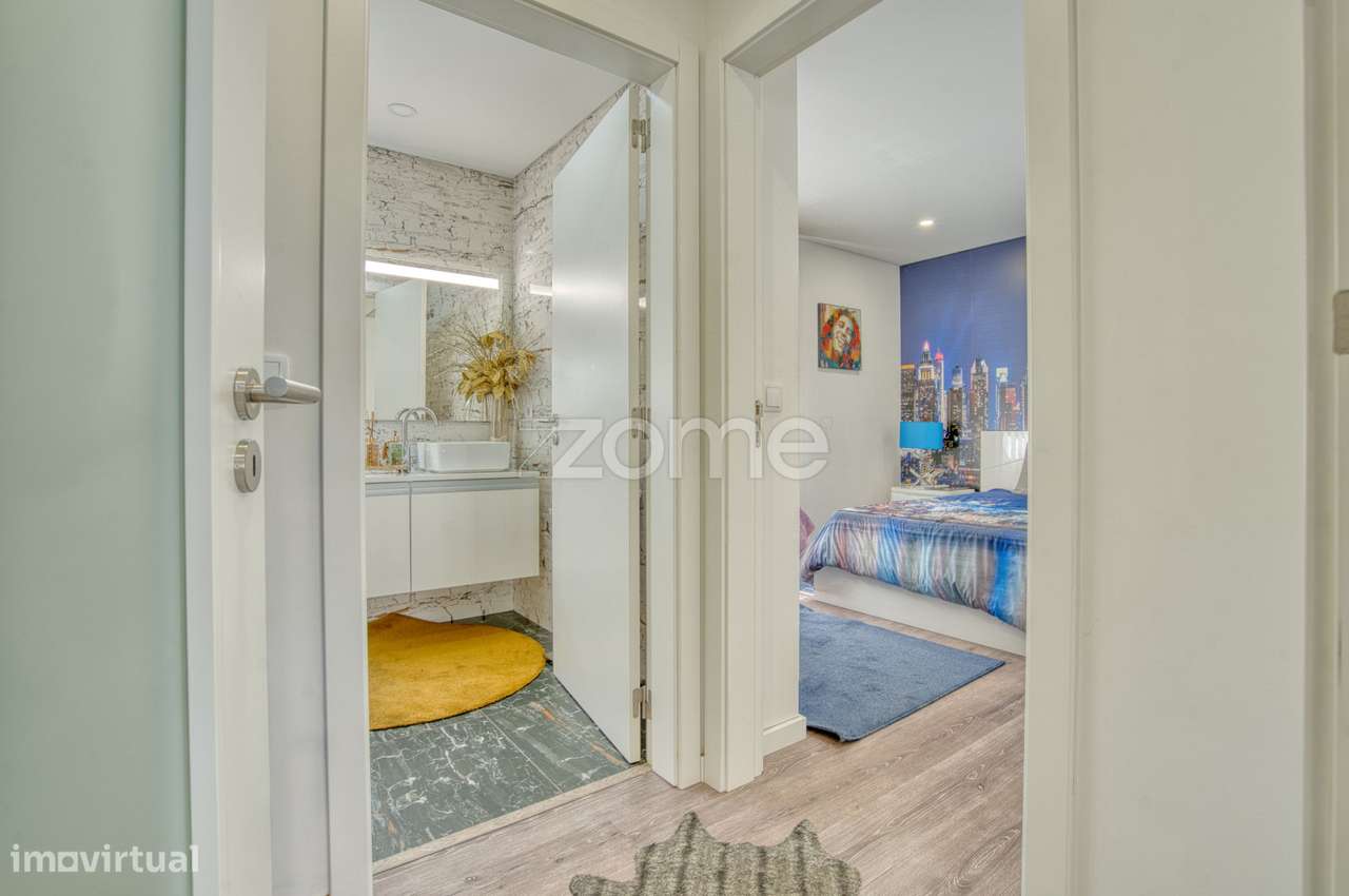 Moradia T4 com Jardim na Ramada-18