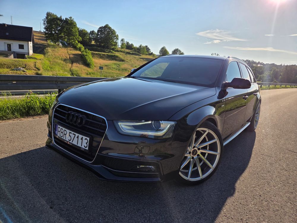 Audi A4 B8 2.0 TDI DPF S line Sportpaket 2012