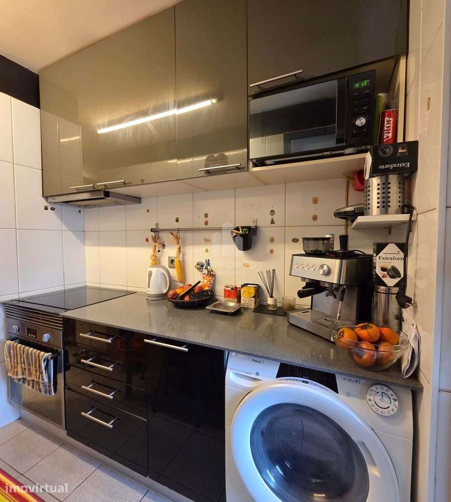 Apartamento T3 com garagem e arrumos em Matosinhos/Perafita-6