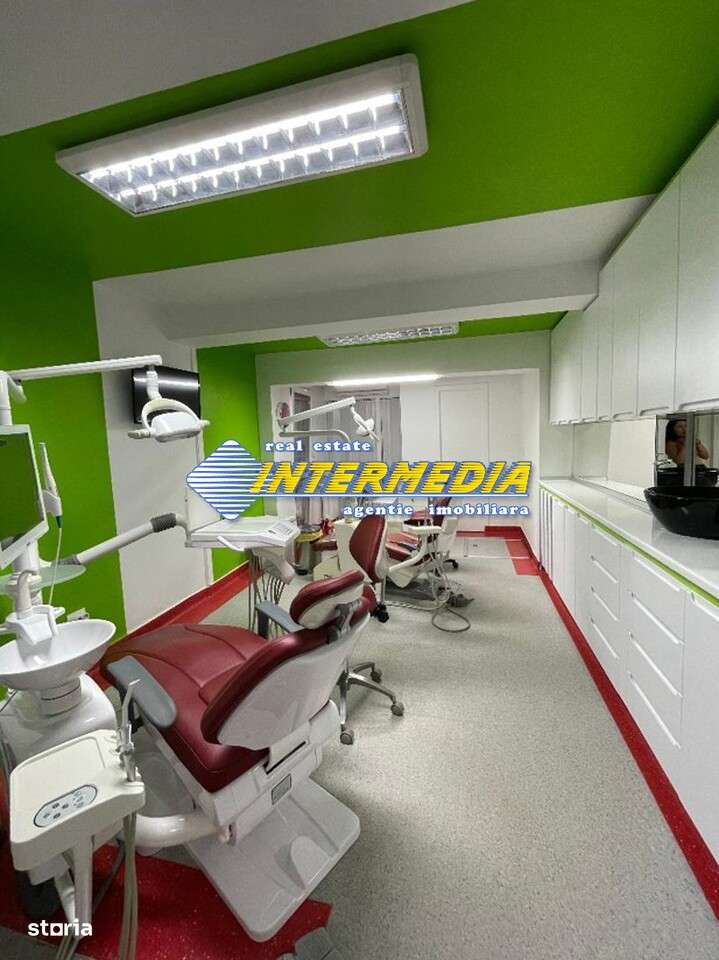 De inchiriat Spatiu Stomatologie dotat complet Cetate Piata - Imagine principală: 3/6